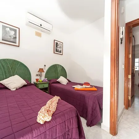 Villa Volcan Salinas Puerto del Carmen (Lanzarote)
